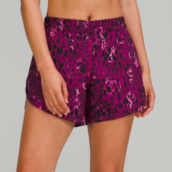 Lululemon Track That Mid-Rise Lined Short 5" - 6 Cheetah Camo Magenta Purple - Picture 1 of 6